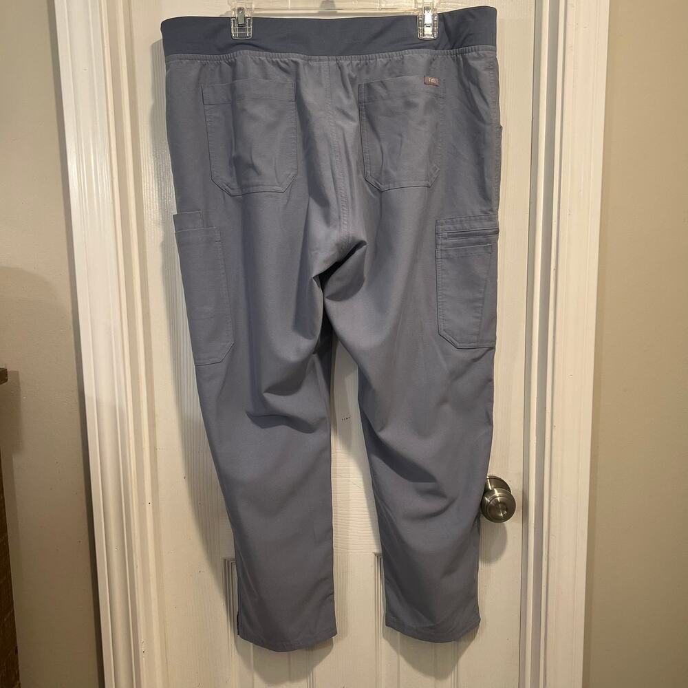 FIGS Technical Collection Scrub Pants Yola - Picture 3 of 6